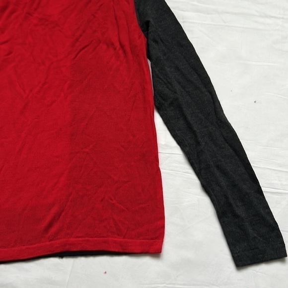 ⭐️ARMANI Exchange Wool V Neck Sweater⭐️ - Picture 6 of 10